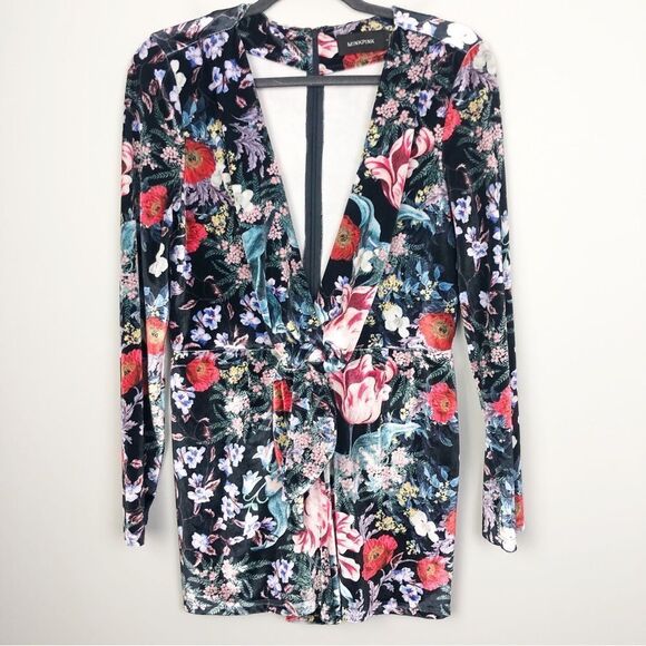 MINKPINK | Velvet Botanical Playsuit Deep V Romper Shorts Women’s Size Large - Picture 4 of 13